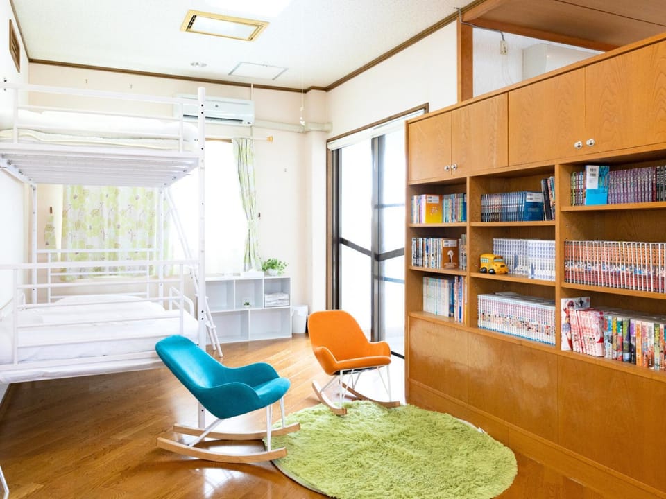 Photo of the whole room