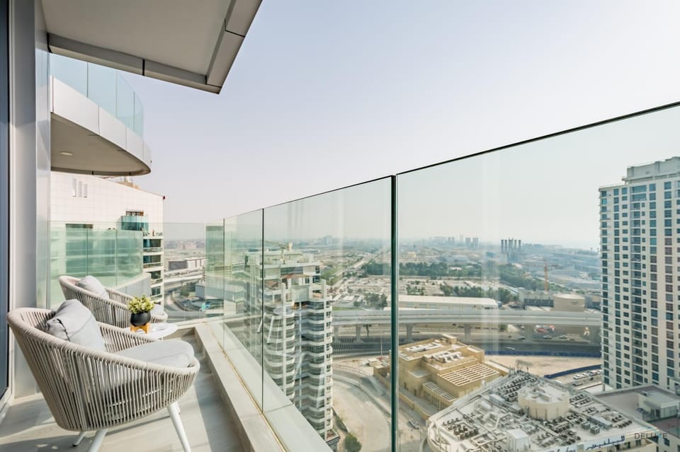 View (from property/room), Balcony/Terrace, City view