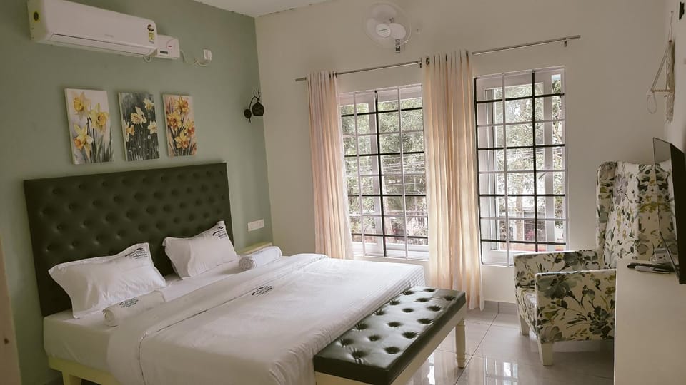 Trattorias Holiday Home Bed and Breakfast in Varkala