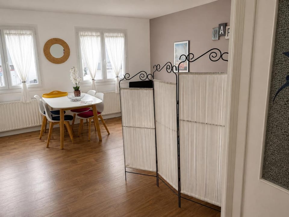 Appart, chantier naval, très cosy et vintage Apartment in Saint-Nazaire