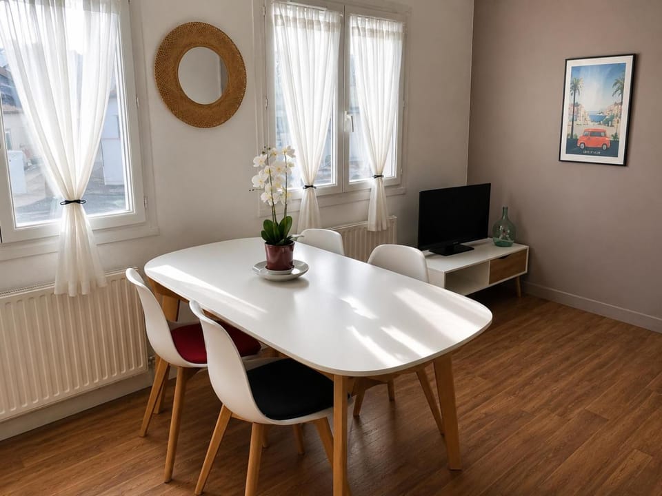 Appart, chantier naval, très cosy et vintage Apartment in Saint-Nazaire