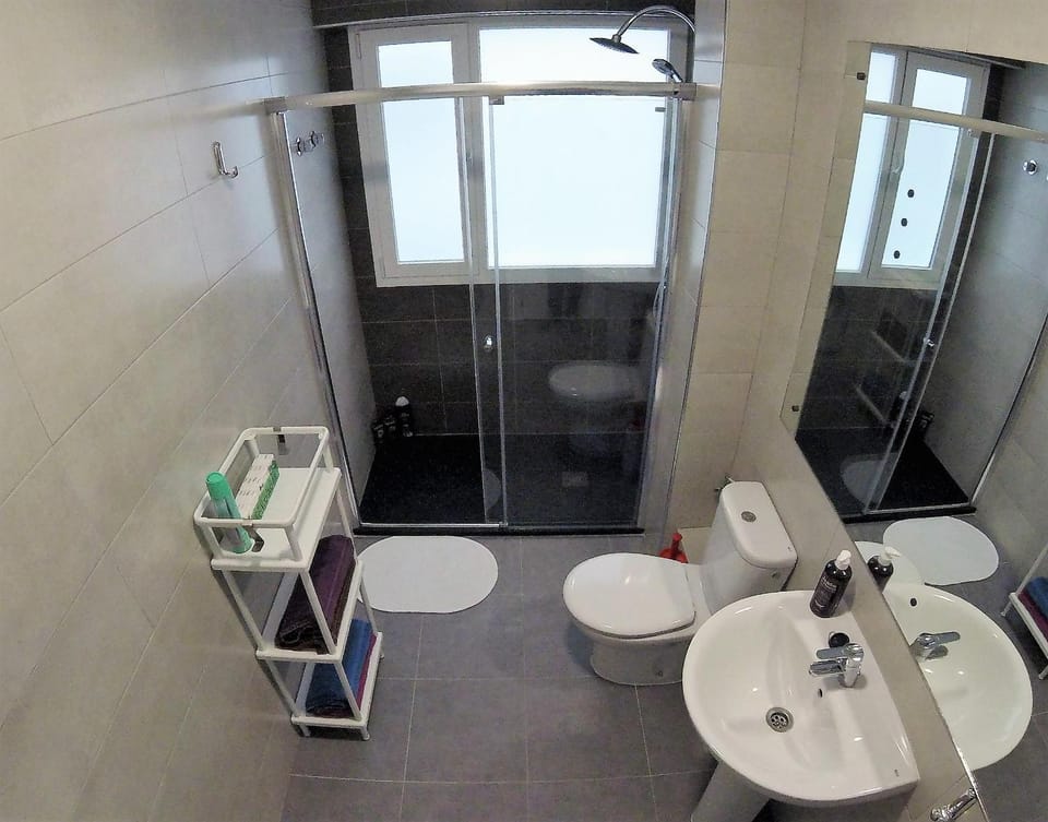 Toilet, Bathroom, towels