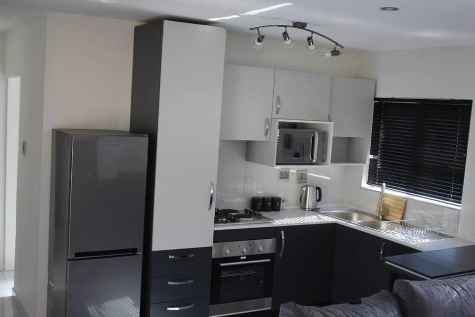 KT Space Apartment in Sandton