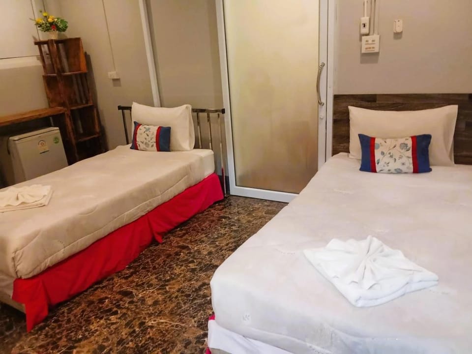 Bed, Photo of the whole room, Bedroom, towels, wardrobe