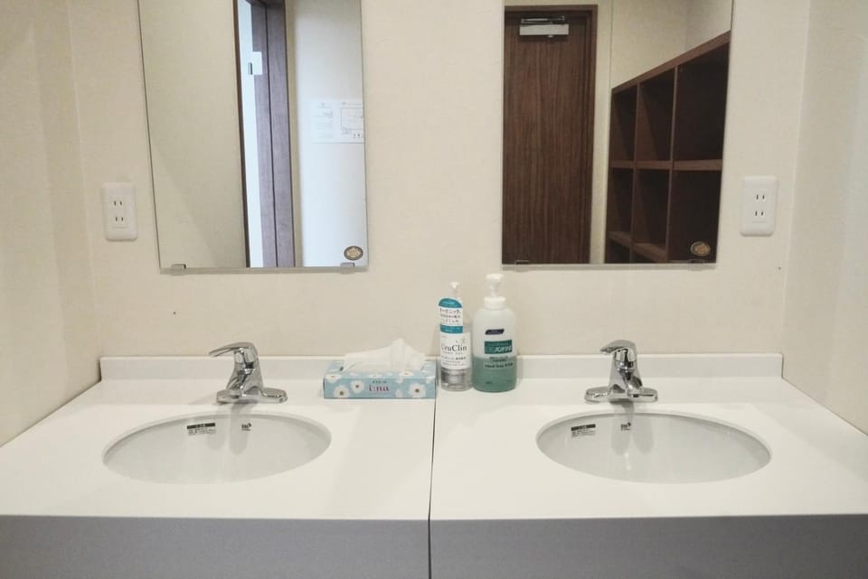 Japanese House Osaka Sennan Hotel 大阪泉南酒店和築 Apartment in Osaka Prefecture
