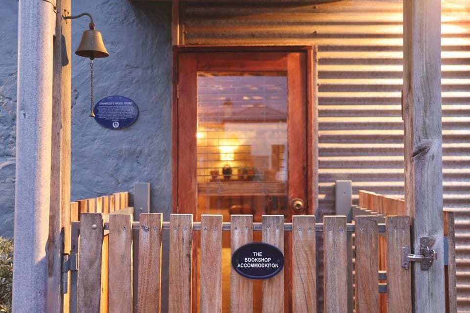 The Book Shop Apartment in Robe