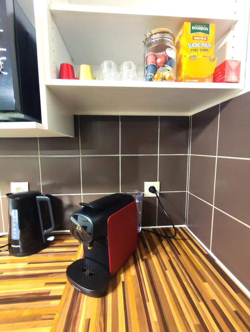Coffee/tea facilities