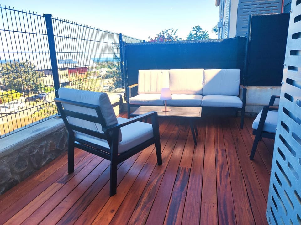 Patio, Day, View (from property/room), Balcony/Terrace