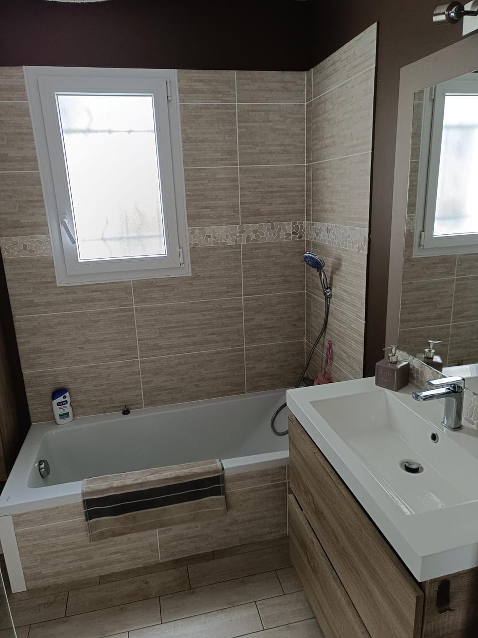 Bathroom, Bath