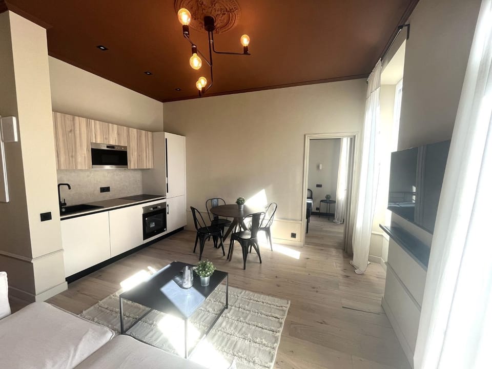 Beaumont republique Apartment in Nice