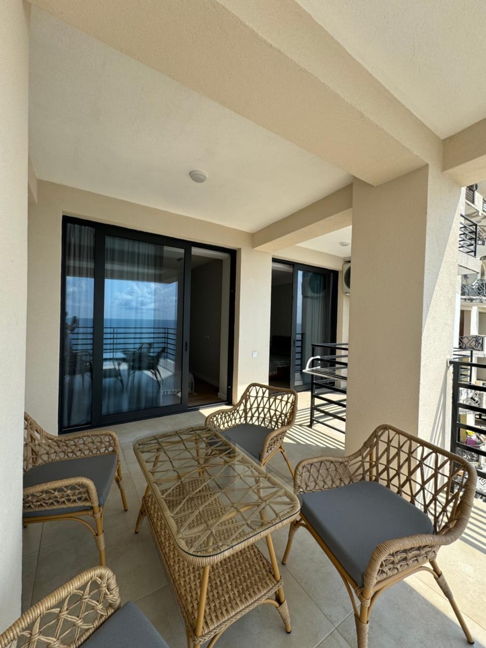 View (from property/room), Balcony/Terrace, Seating area