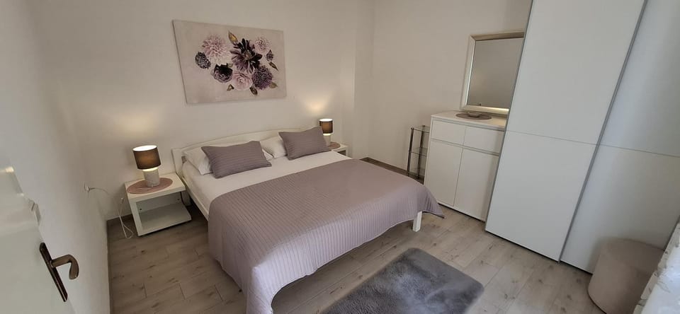A4 Fani Apartmani Apartment in Bol