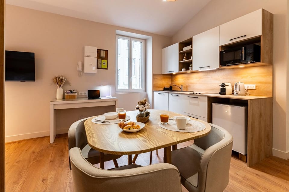 furniture, kitchen, kitchen