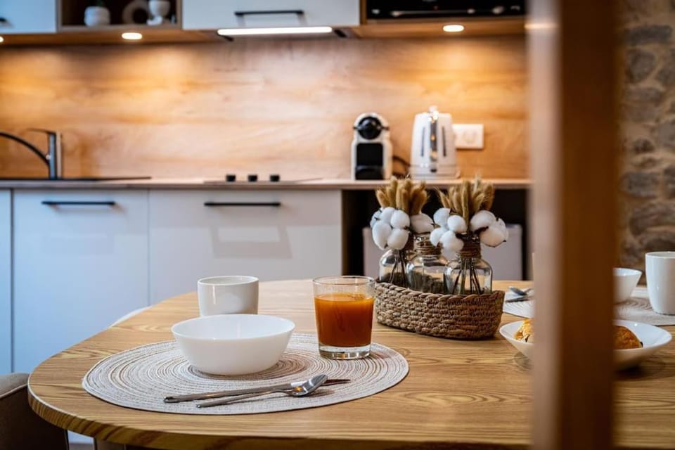 Coffee/tea facilities, Kitchen or kitchenette
