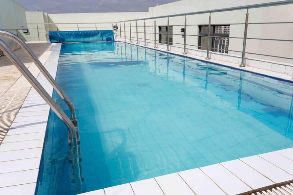 Skyviews Oasis with rooftop pool and Gym Apartment in Nairobi