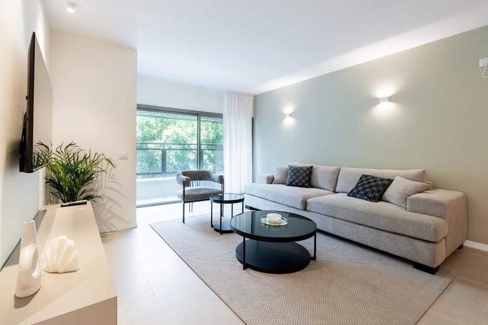 Dizengoff Deluxe Retreat Apartment in Tel Aviv-Yafo