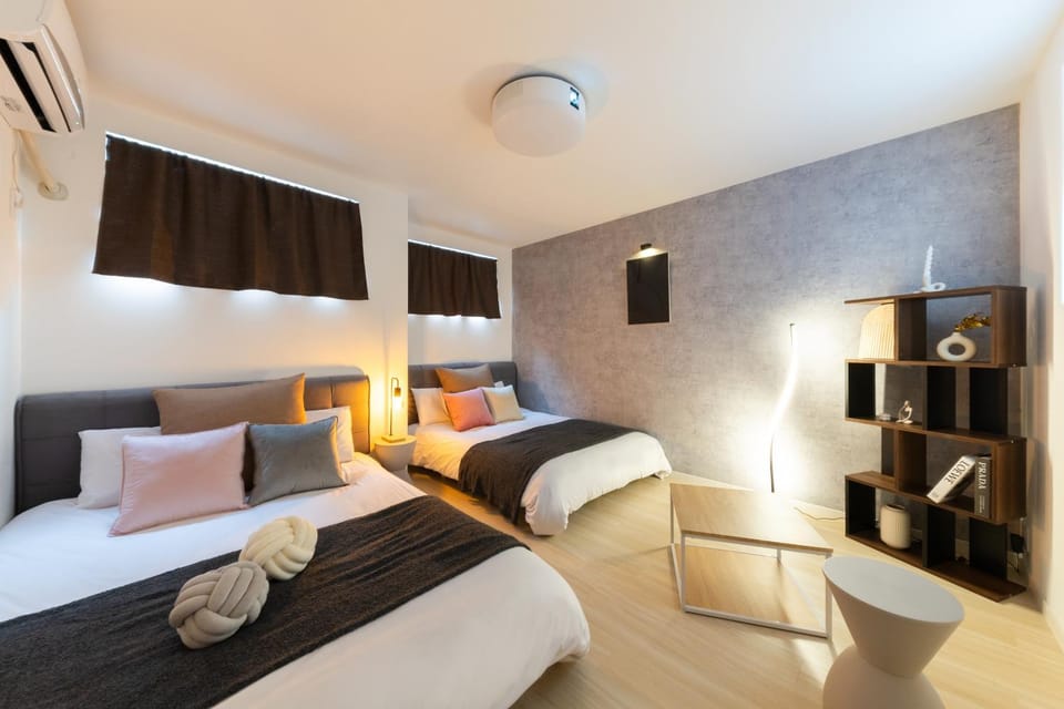 Bed, Bedroom, air conditioner