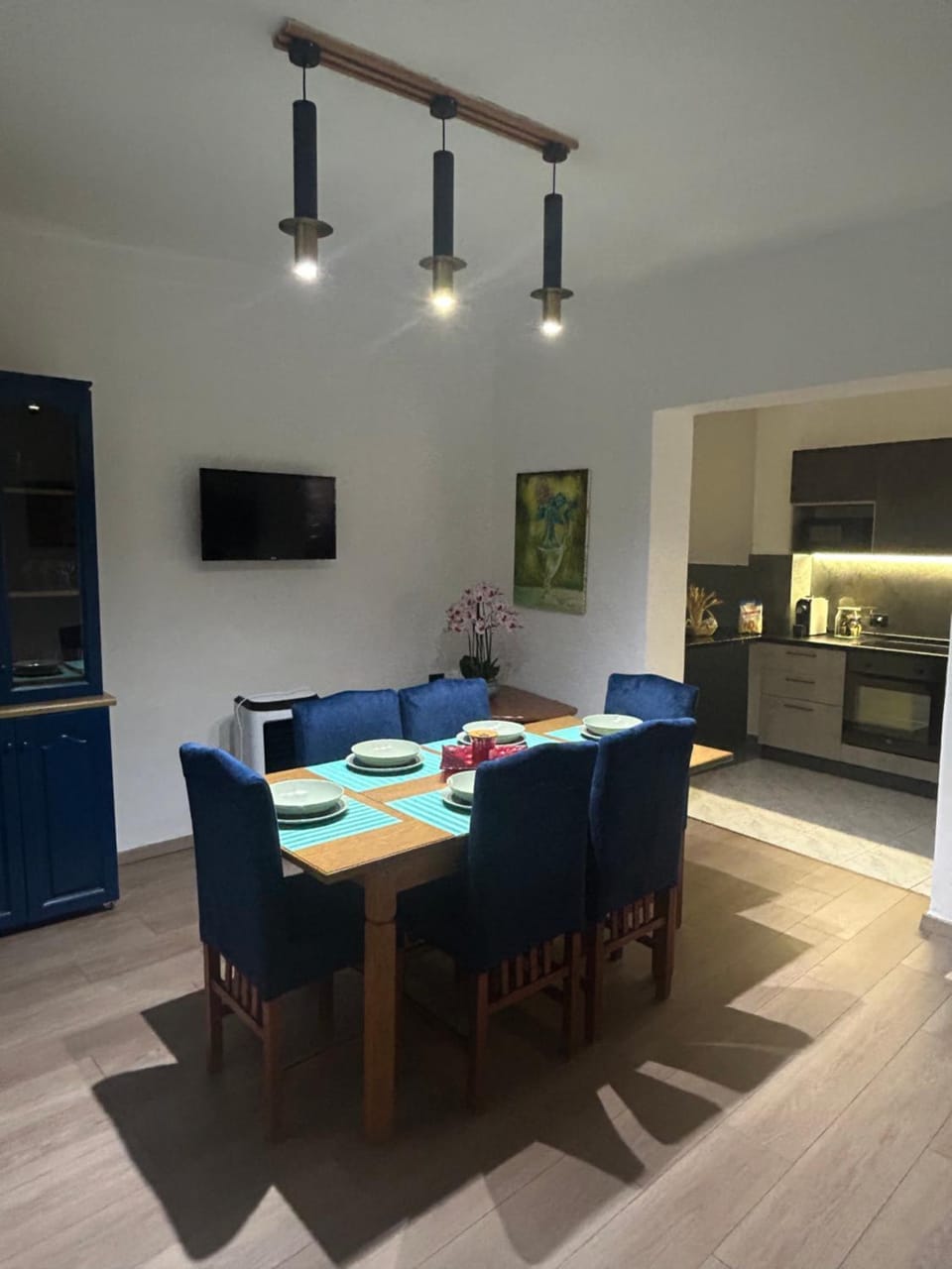 Kitchen or kitchenette, kitchen, kitchen