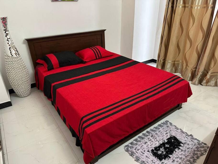 Truely a Beach Home Away from Home Apartment in Dehiwala-Mount Lavinia