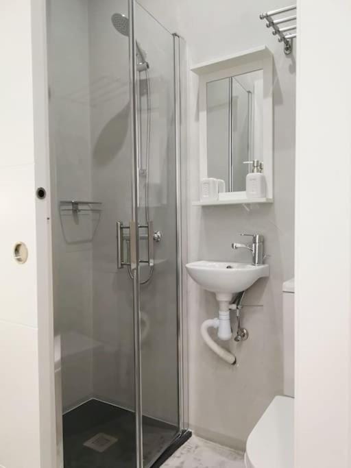Habitación Sa Palomera con baño privado a 2 min del mar Apartment in Blanes