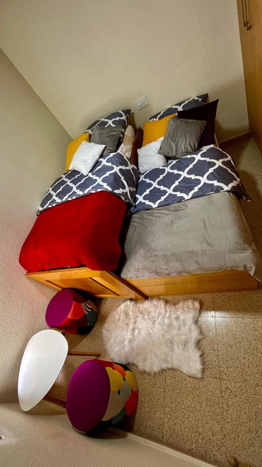 Bed, Bedroom, children