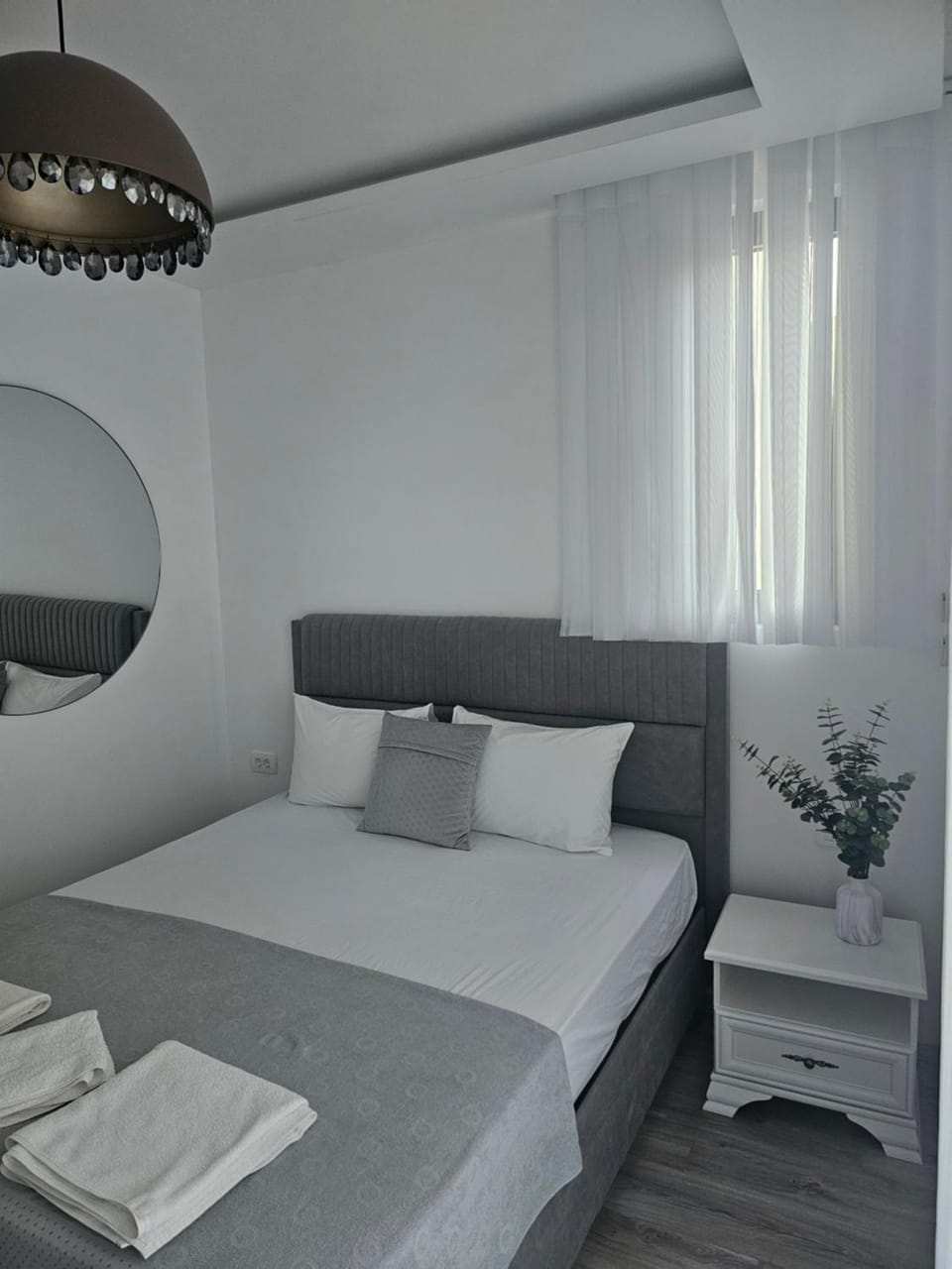 La Vida Apartments Bed and Breakfast in Budva