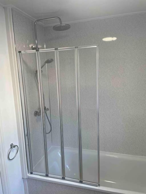 Entire 2 bedroom flat Northumberland Apartment in England