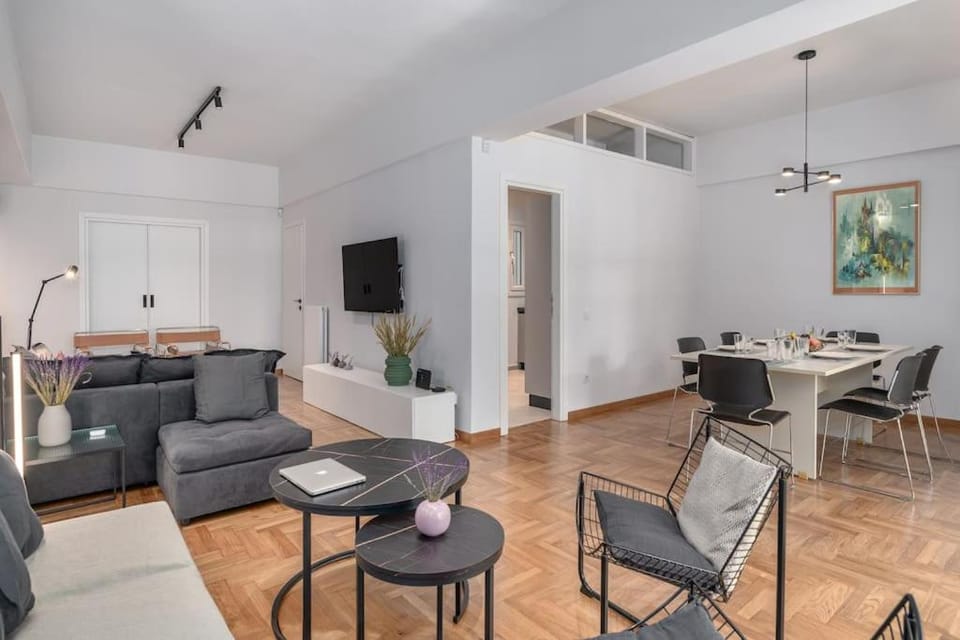 Cozy ILisia parkview 2BD apartment Apartment in Athens