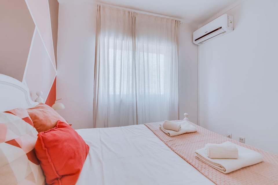 Color me Happy - 2 bedrooms apartment near Forum Algarve Apartment in Faro