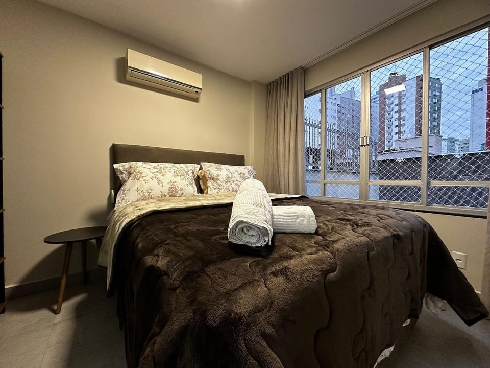 Bed, Photo of the whole room, Bedroom, towels, air conditioner