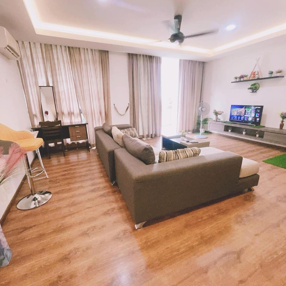 Vivacity Megamall Jazz 1 ,2-8 pax , 3 BR Apartment in Kuching