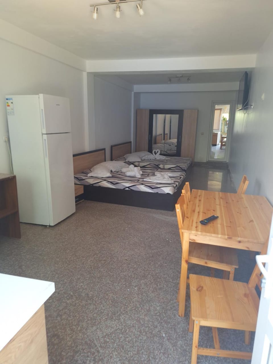 Casa inflorita studio-uri Bed and Breakfast in Eforie Nord