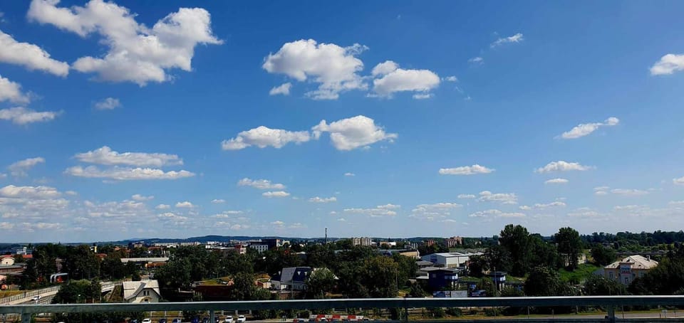 View (from property/room), City view