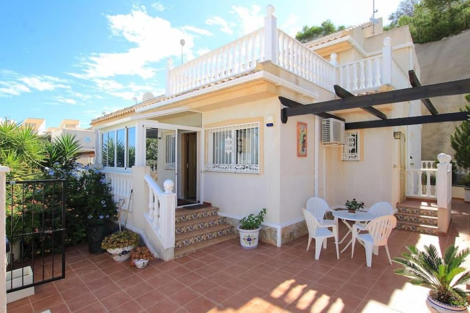 Ciudad Quesada - Amazing Sunset House - terrace and pool House in Vega Baja del Segura
