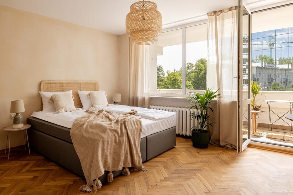 Bed, Balcony/Terrace, Bedroom