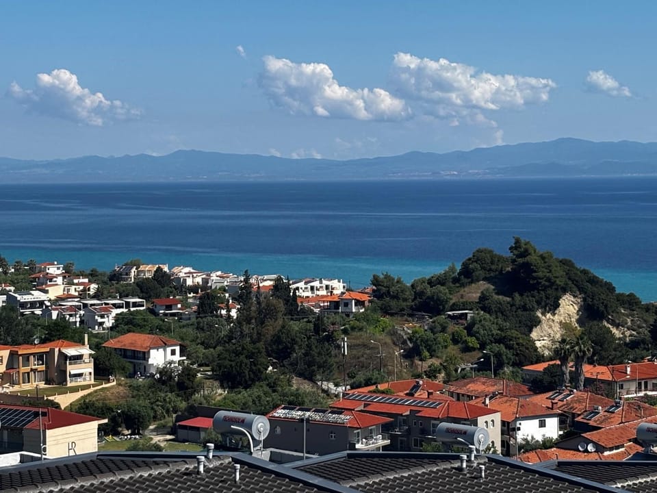 View (from property/room), Balcony/Terrace, Sea view
