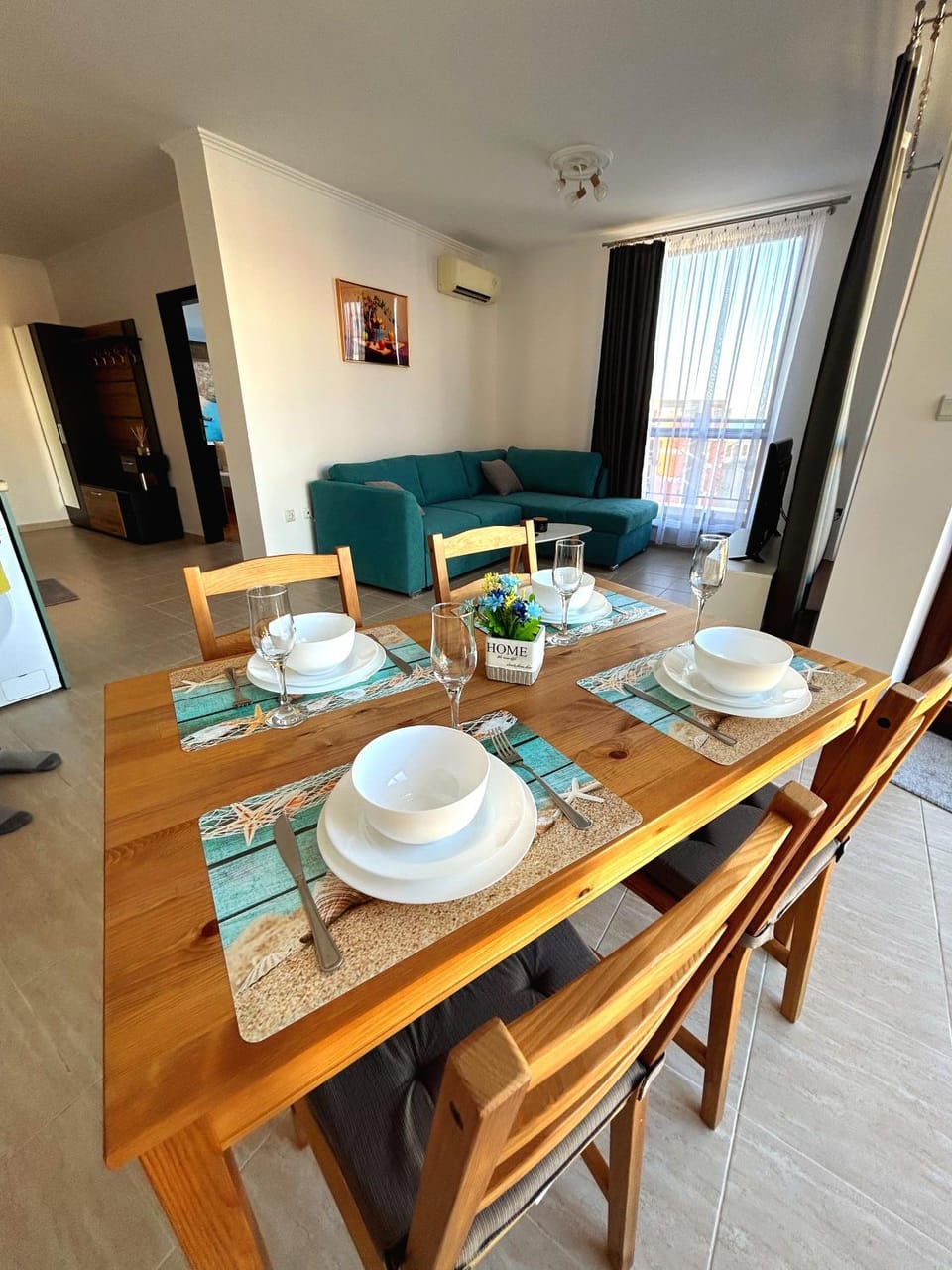 Living room, Seating area, Dining area