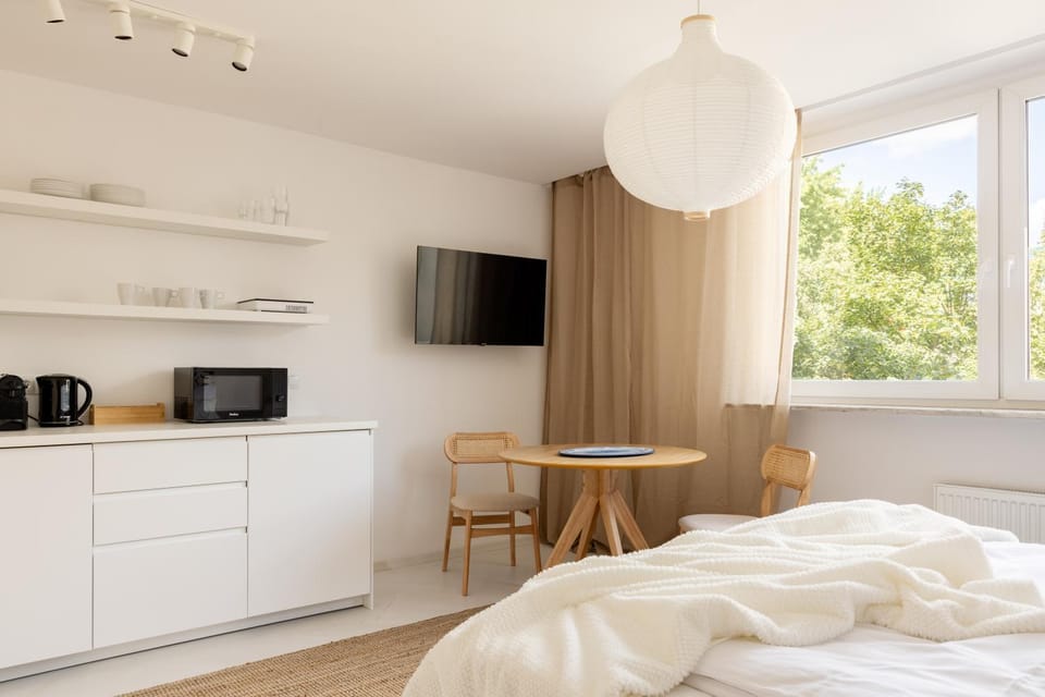 Kitchen or kitchenette, Photo of the whole room, Dining area