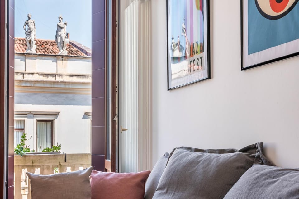 Italstay - Belzoni new flat - Private parking Apartment in Padua