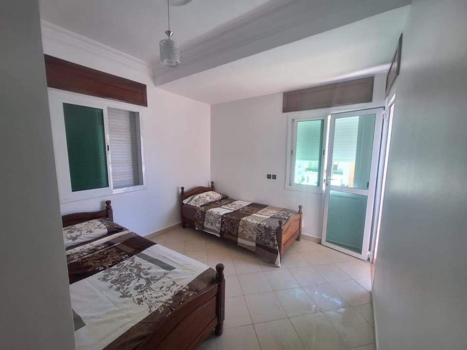 Appartement climatisé avec piscine dans une résidence privée Apartment in Tangier