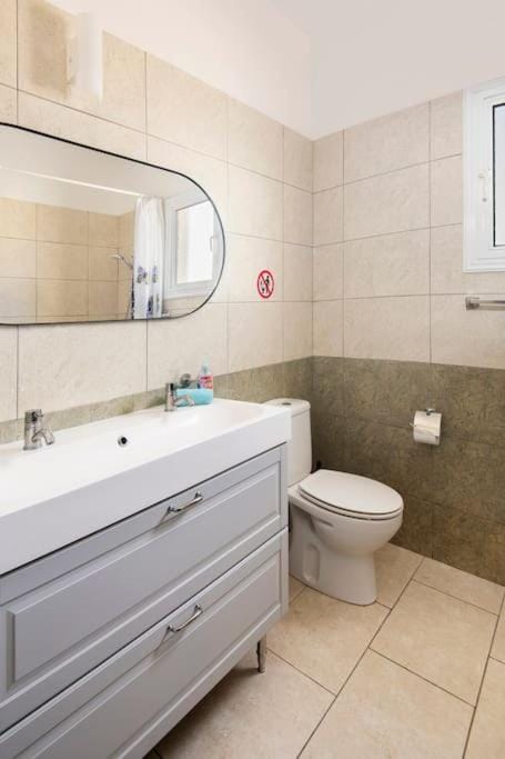 City Center Top Floor Big Balcony 2BR Close to the Beach Apartment in Larnaca