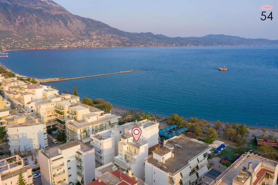 Saint Pink 54 Apartment in Messenia