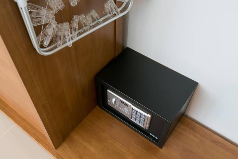 WOW Academy 3B Top Floor Fitness Street Apartment in Chalong