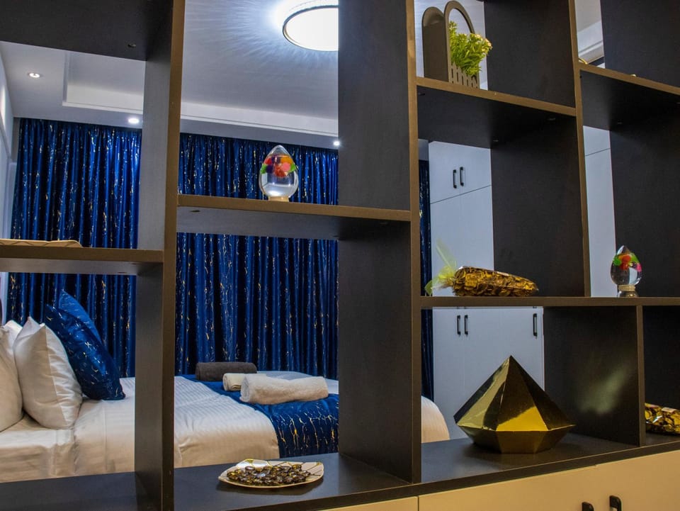 Bed, Bedroom, wardrobe
