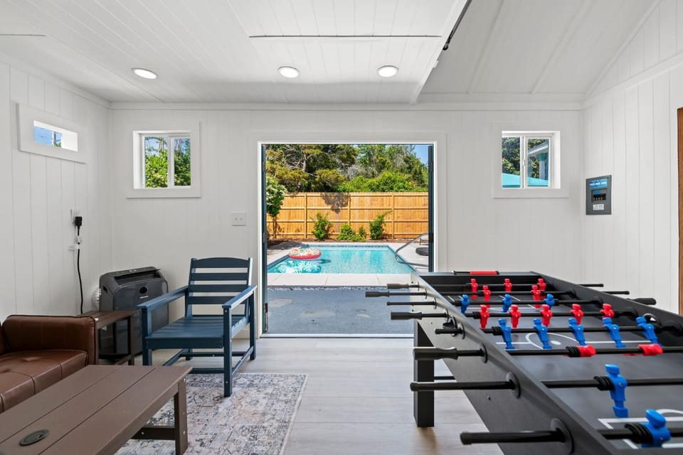 Sunsail Cottage Pool heat & Golf Cart Deals House in Destin