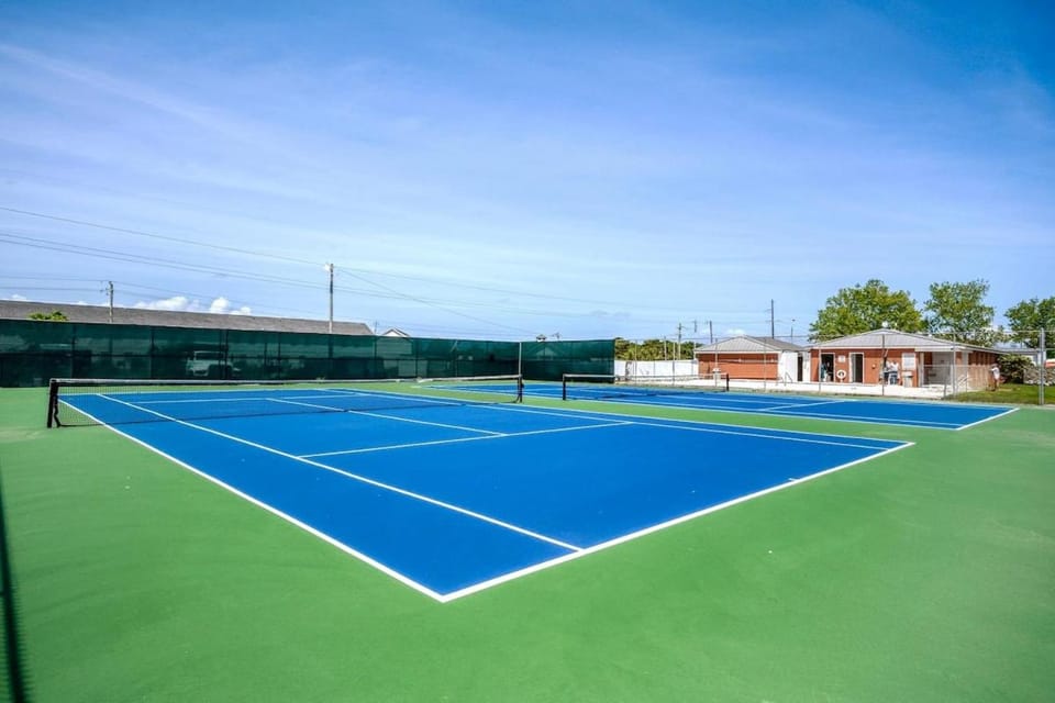 Captains Quarters 3 Comm Pools Pet Friendly House in Destin