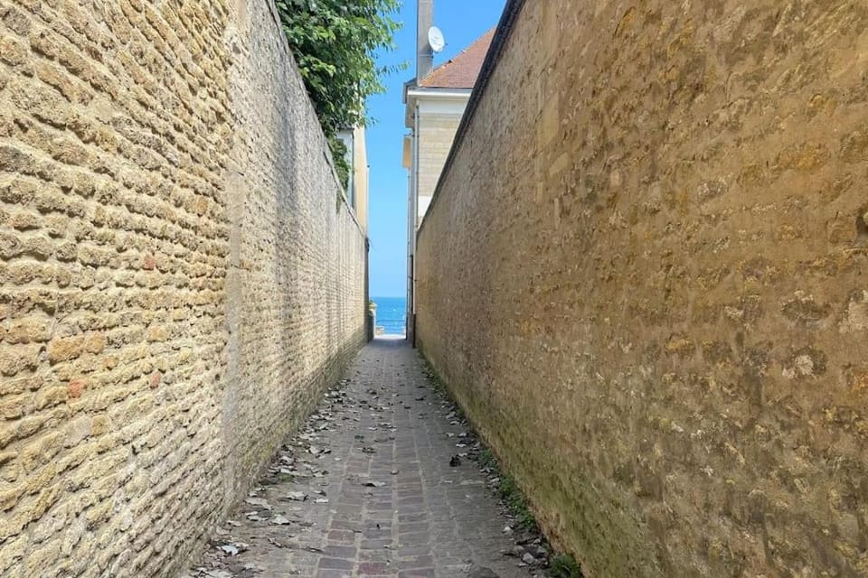Neighbourhood