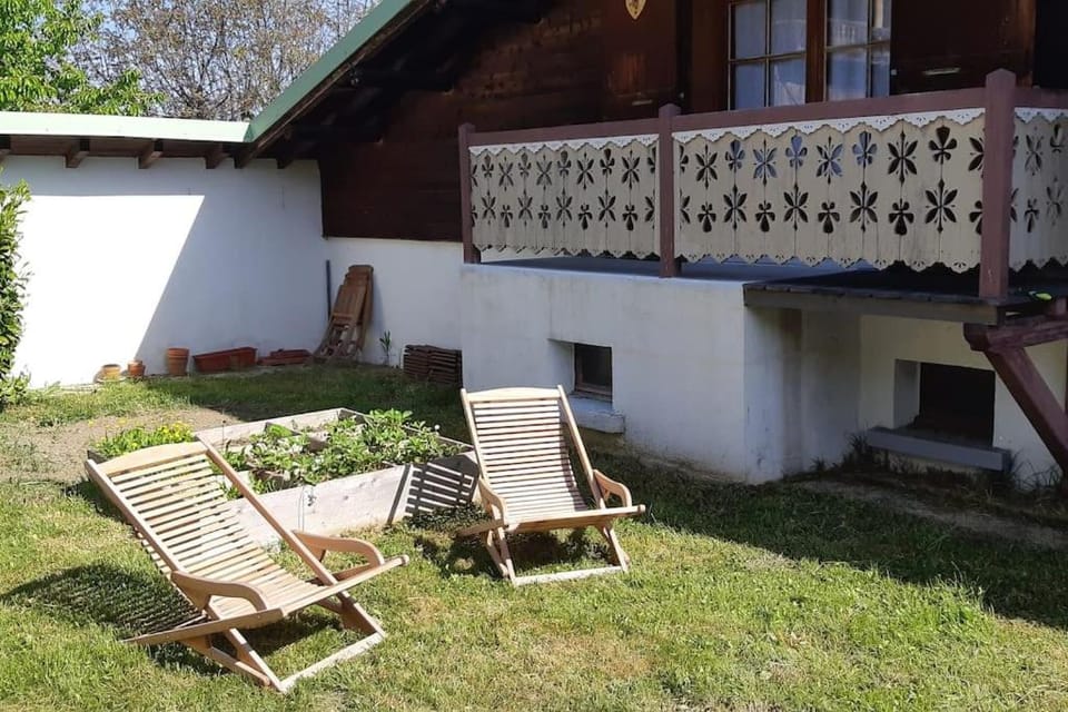 Chalet accueillant avec cheminée à 5 min du centre Chalet in Saint-Gervais-Bains