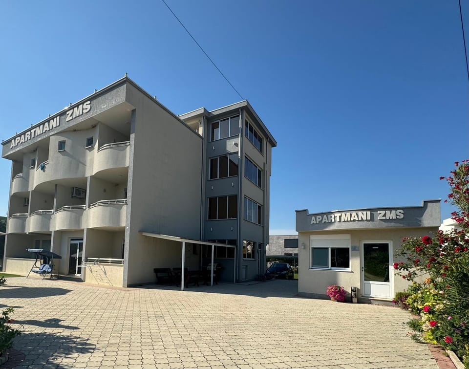 Apartmani ZMS Apartment in Ulcinj Municipality