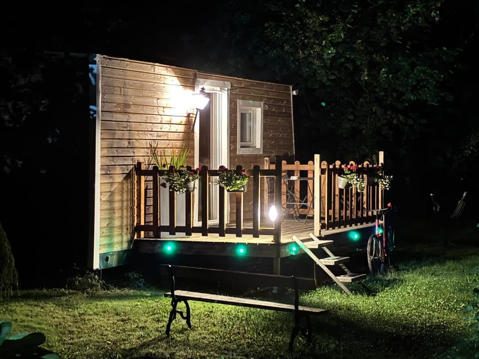 Property building, Night